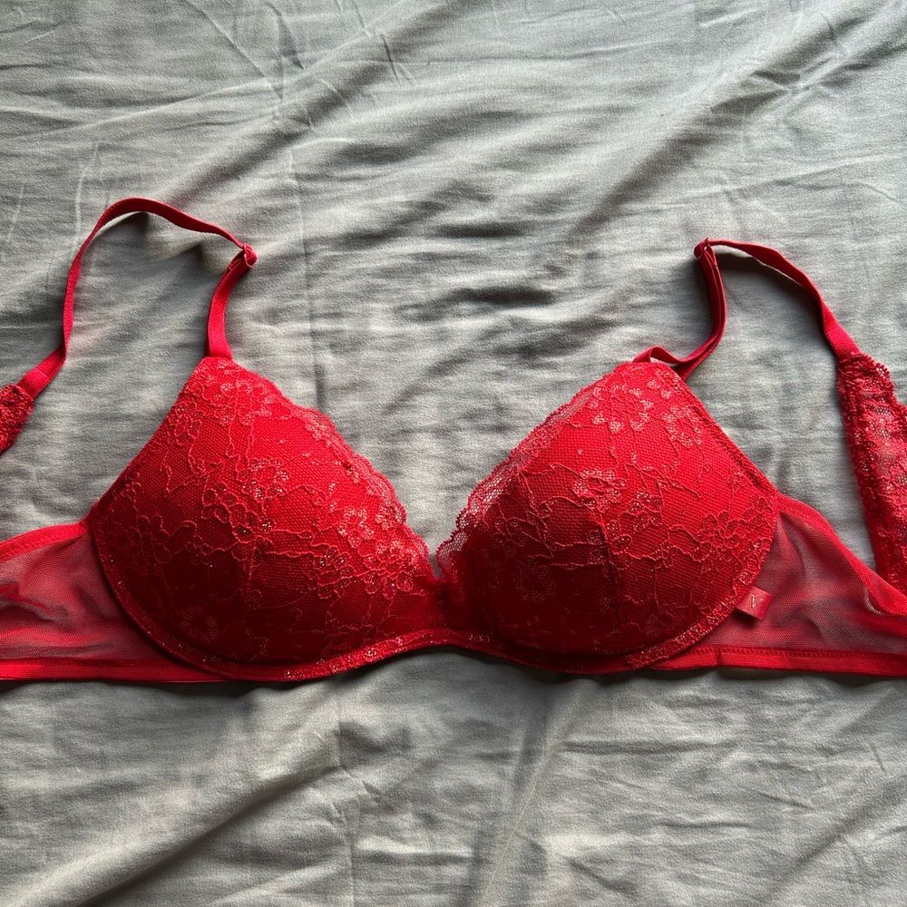 Victoria's Secret Black Lace Bra